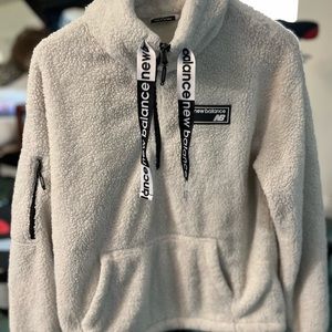 New Balance Sweatshirt Size small